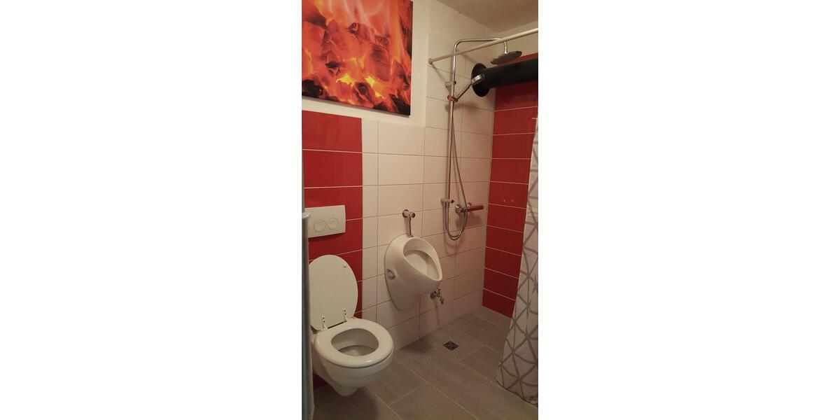 Etagenwohnung Rehau - 1 Zimmer, 15 m&sup2;, 245&euro; | Angebot:26635822