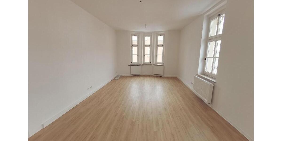 Etagenwohnung Bad Elster - 3 Zimmer, 90 m&sup2;, 675&euro; | Angebot:13775792