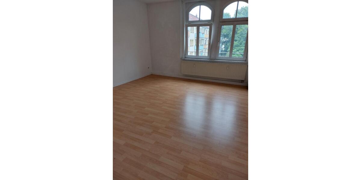 Etagenwohnung Plauen Altstadt - 2 Zimmer, 54 m&sup2;, 340&euro; | Angebot:25794404