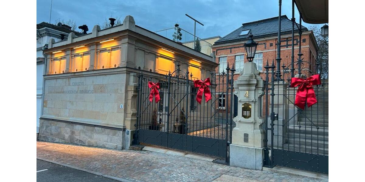 Villa Reichenbach im Vogtland - 2 Zimmer, 63 m&sup2;, 950&euro; | Angebot:25256302