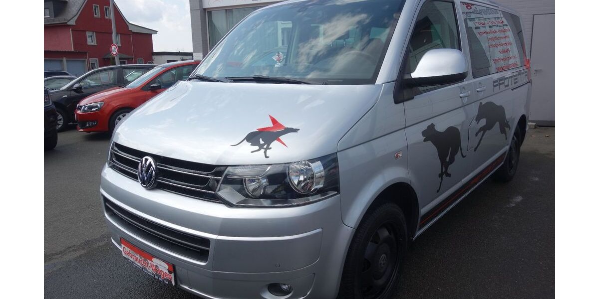 VW T5 Caravelle 268.500 km 10.990 &euro; Hof 95030