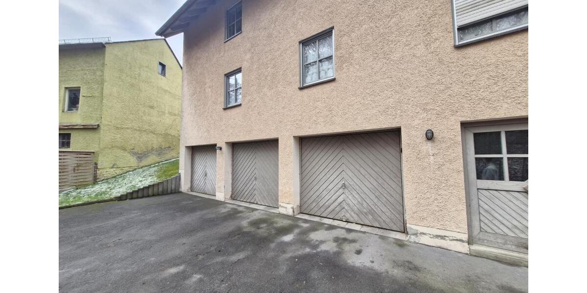 Etagenwohnung Hof Neuhof - 3 Zimmer, 80 m&sup2;, 560&euro; | Angebot:25804394