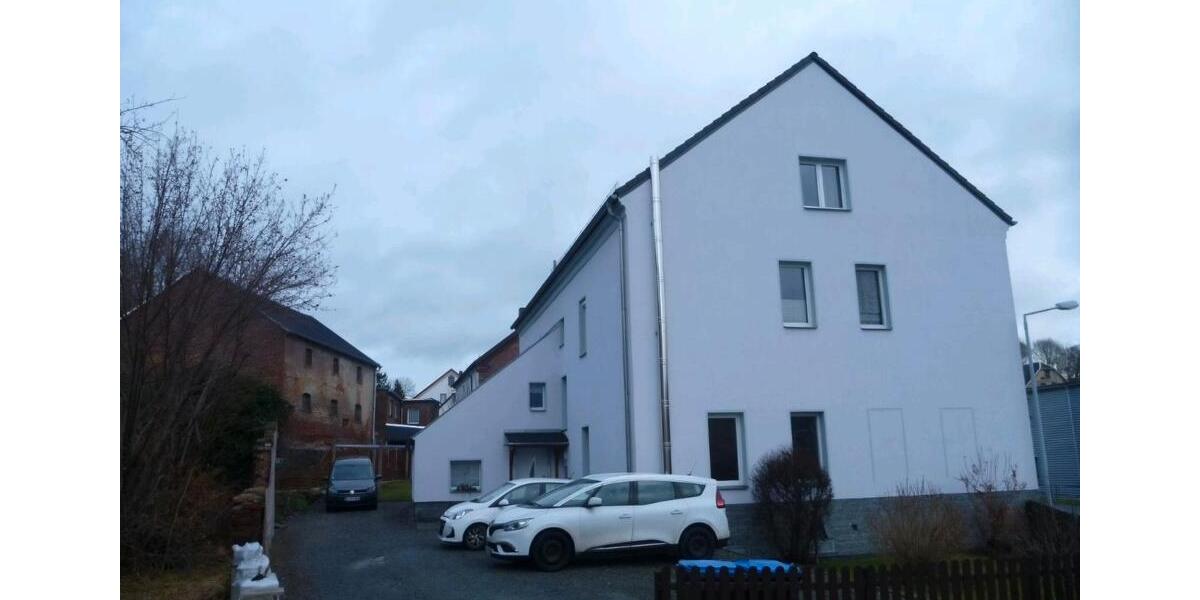 Dachgeschoßwohnung Reichenbach im Vogtland - 2 Zimmer, 45 m&sup2;, 495&euro; | Angebot:24535100