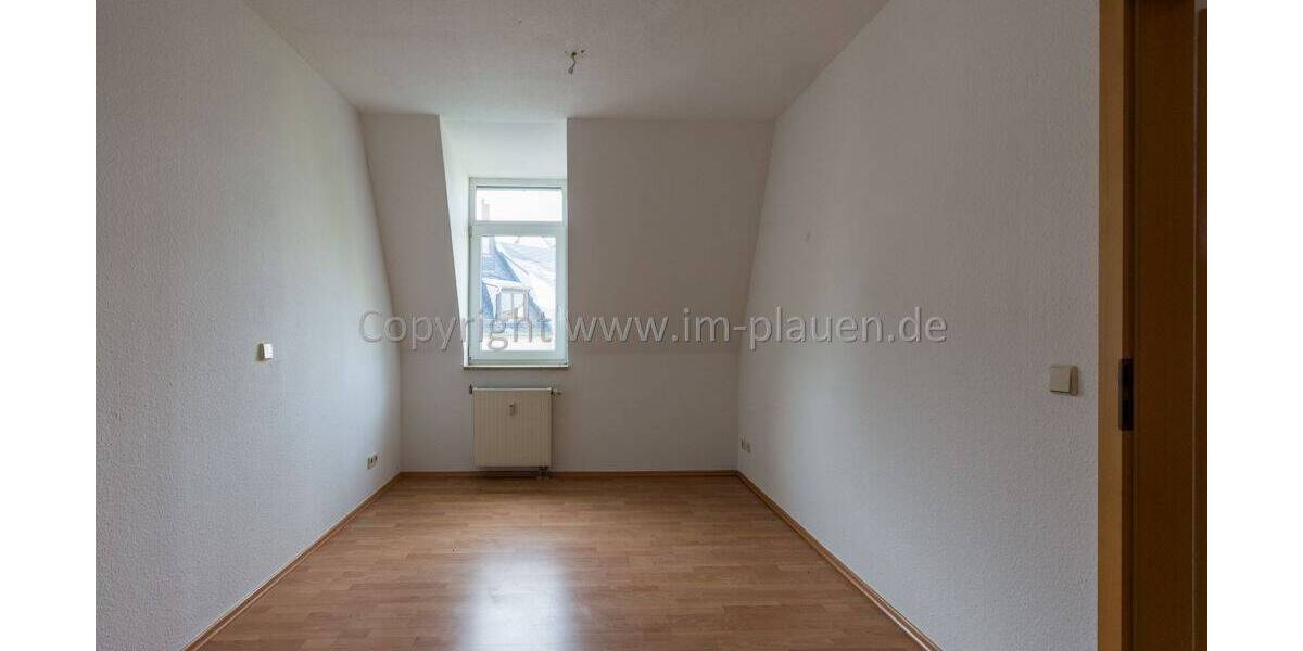 Etagenwohnung Plauen Westend - 3 Zimmer, 77 m&sup2;, 385&euro; | Angebot:25741701