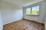 Etagenwohnung Reichenbach im Vogtland - 4 Zimmer, 69 m&sup2;, 320&euro; | Angebot:25989858