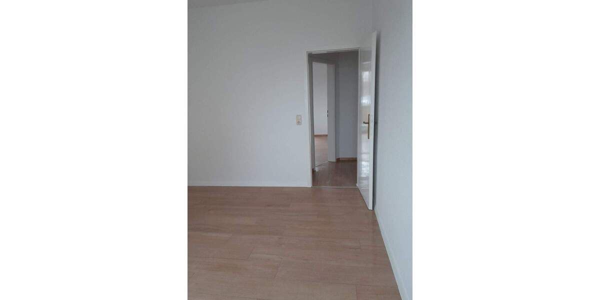 Terrassenwohnung Plauen Stadtmitte - 3 Zimmer, 56 m&sup2;, 320&euro; | Angebot:26105769