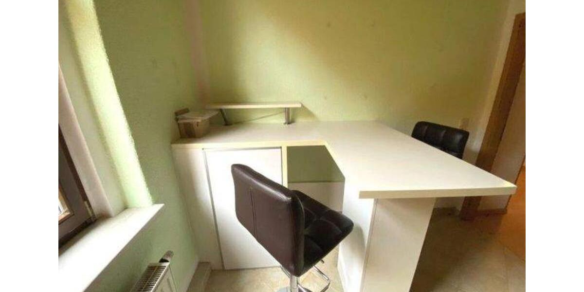 Etagenwohnung Plauen Altstadt - 2 Zimmer, 66 m&sup2;, 430&euro; | Angebot:25083288