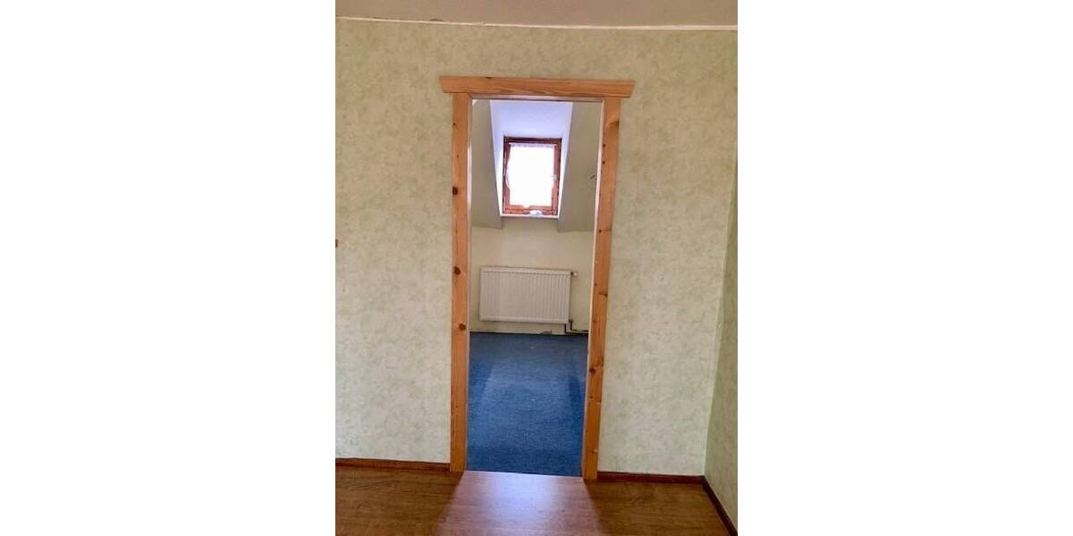 Reihenendhaus Reichenbach - 6 Zimmer, 127 m&sup2;, 99.000&euro; | Angebot:25662050