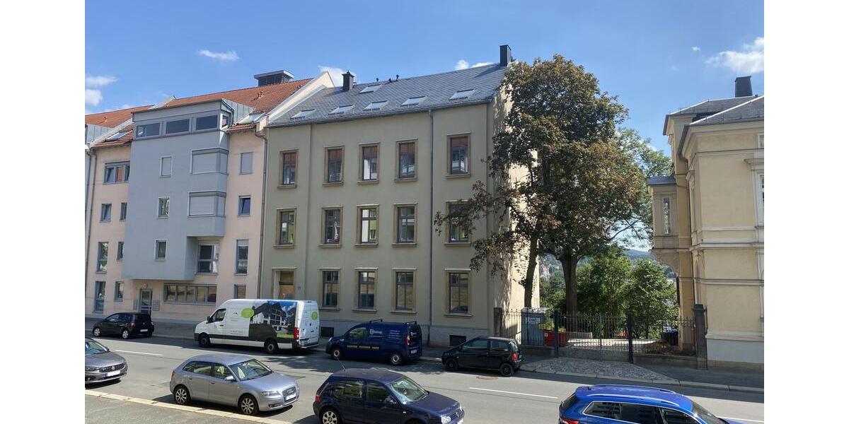 Etagenwohnung Plauen - 5 Zimmer, 163 m&sup2;, 1.250&euro; | Angebot:23390857