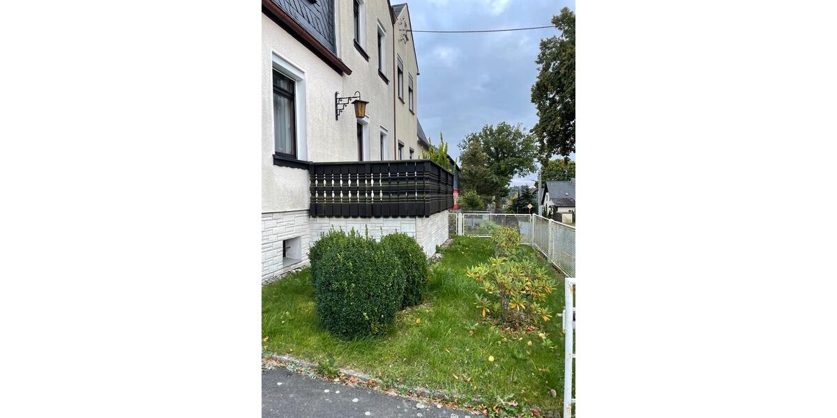 Doppelhaushälfte Markneukirchen - 6 Zimmer, 95 m&sup2;, 125.000&euro; | Angebot:25635484