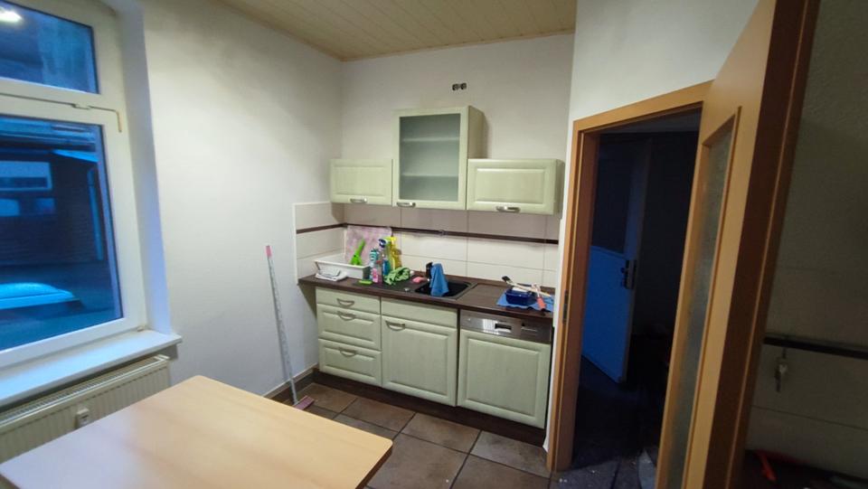 Etagenwohnung Greiz - 2 Zimmer, 50 m&sup2;, 420&euro; | Angebot:25719657