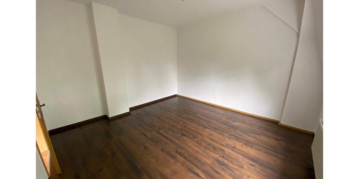 Etagenwohnung Reichenbach im Vogtland Obermylau - 3 Zimmer, 75 m&sup2;, 324&euro; | Angebot:16554622