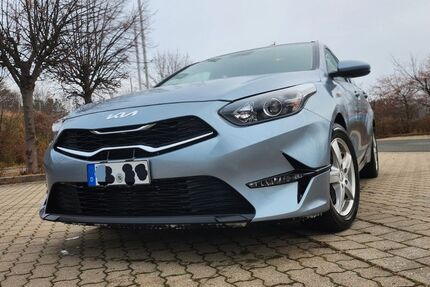Kia ceed Sportswagon 39.000 km 15.499 &euro; Pöhl 08543
