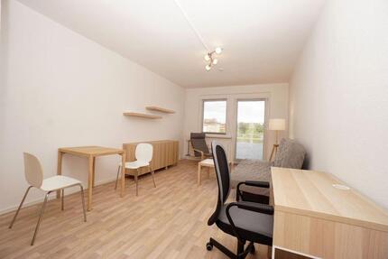 Wohnung Plauen Altstadt - 1 Zimmer, 30 m&sup2;, 230&euro; | Angebot:24847400