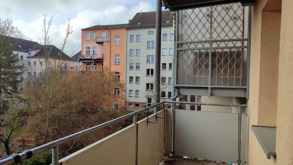 Etagenwohnung Plauen - 2 Zimmer, 49 m&sup2;, 49.500&euro; | Angebot:26470234