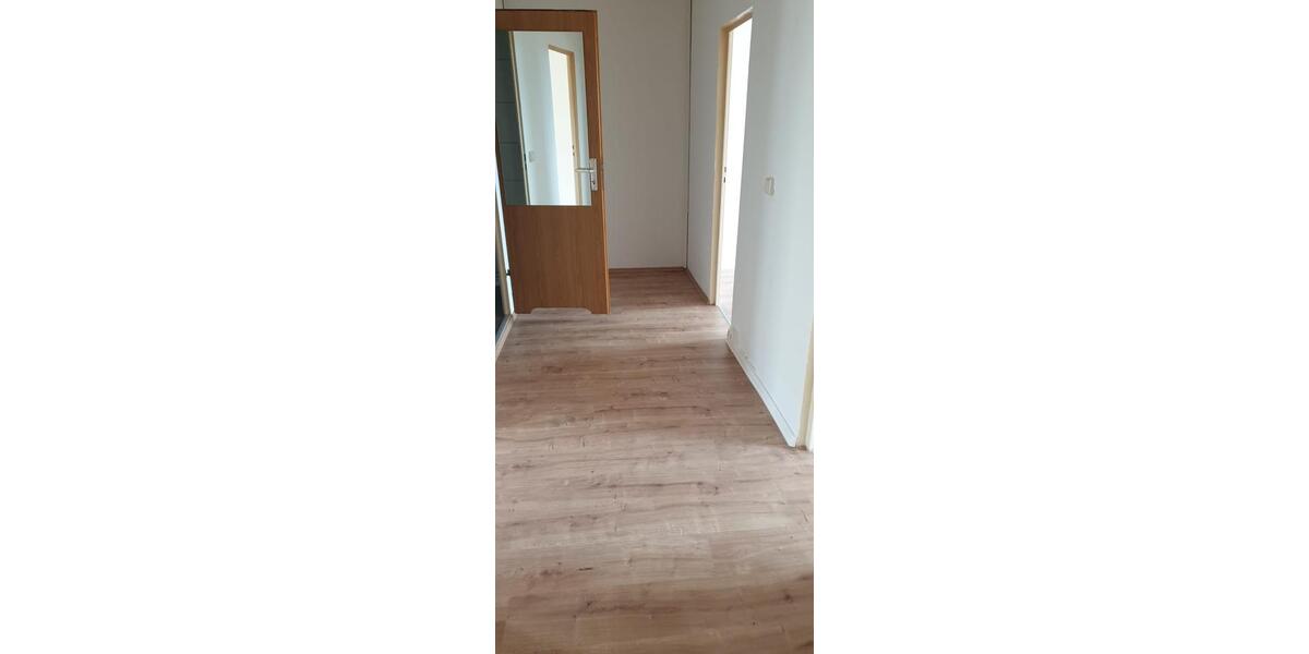 Etagenwohnung Zeulenroda-Triebes Triebes - 3 Zimmer, 69 m&sup2;, 380&euro; | Angebot:26001937