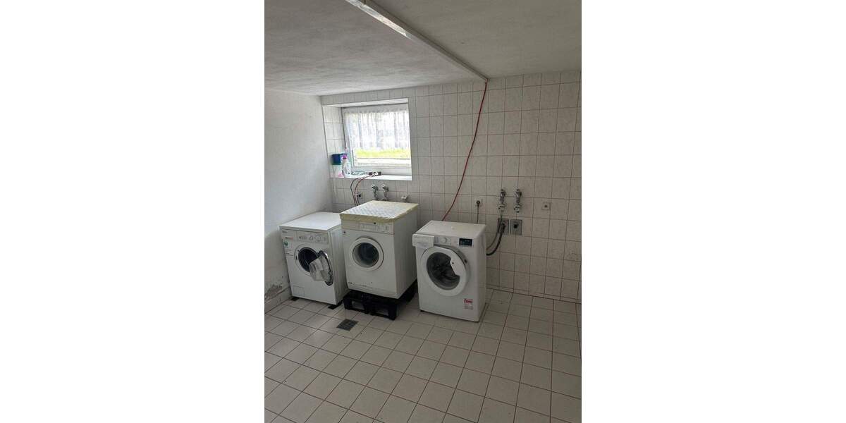 Etagenwohnung Netzschkau - 2 Zimmer, 54 m&sup2;, 272&euro; | Angebot:25898194
