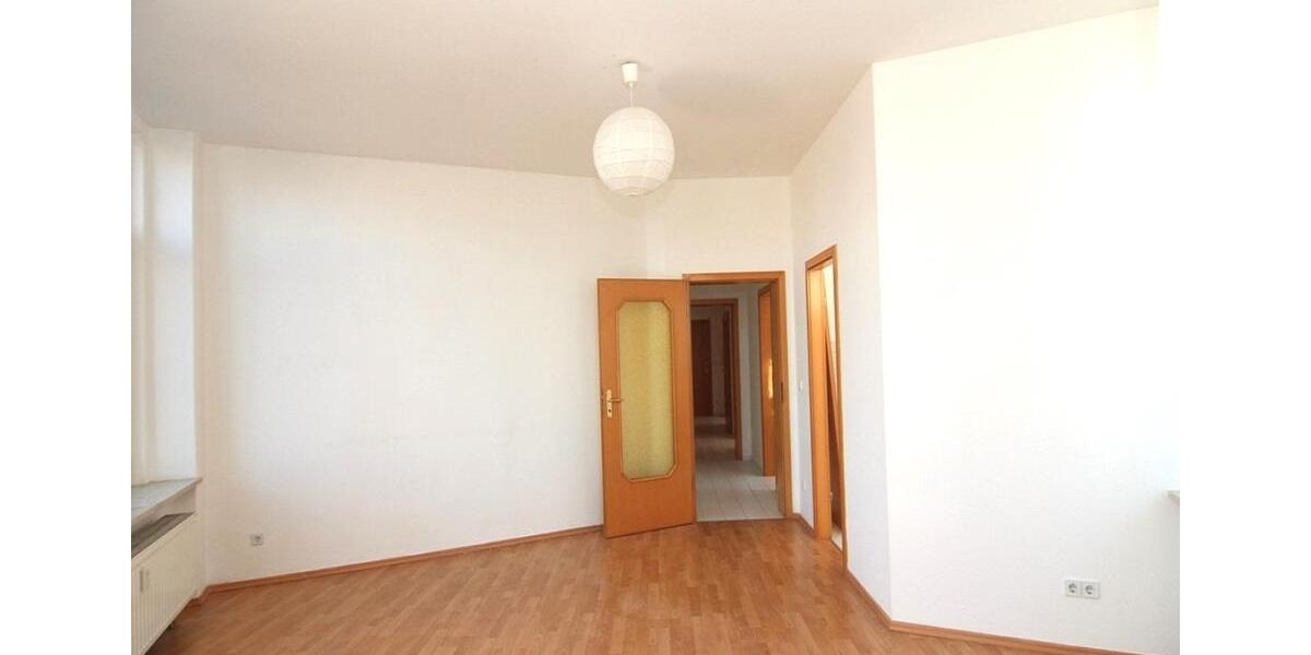 Etagenwohnung Plauen Bahnhofsvorstadt - 2 Zimmer, 67 m&sup2;, 390&euro; | Angebot:24491581