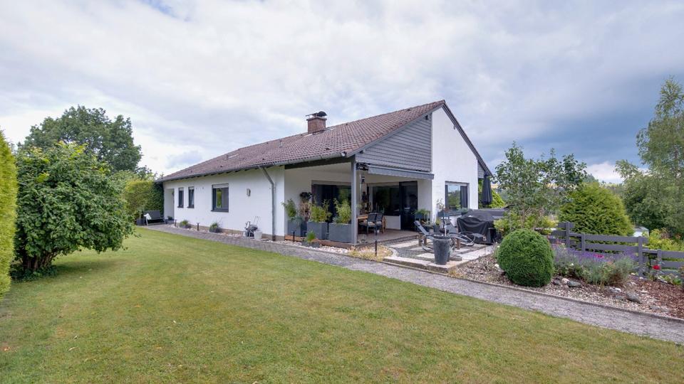 Mehrfamilienhaus, Wohnhaus Hof Altstadt - 6 Zimmer, 230 m&sup2;, 675.000&euro; | Angebot:26285212