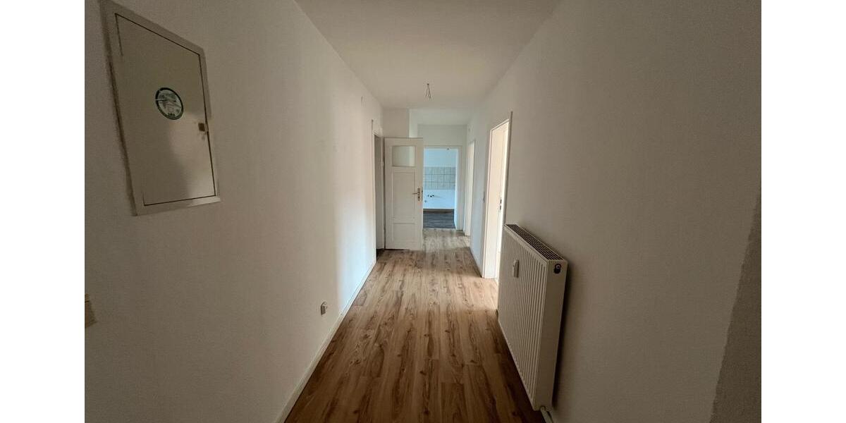 Etagenwohnung Hof Neuhof - 4 Zimmer, 99 m&sup2;, 650&euro; | Angebot:24192666