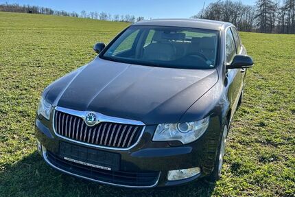 Skoda Superb 162.140 km 6.300 &euro; Weischlitz 08538