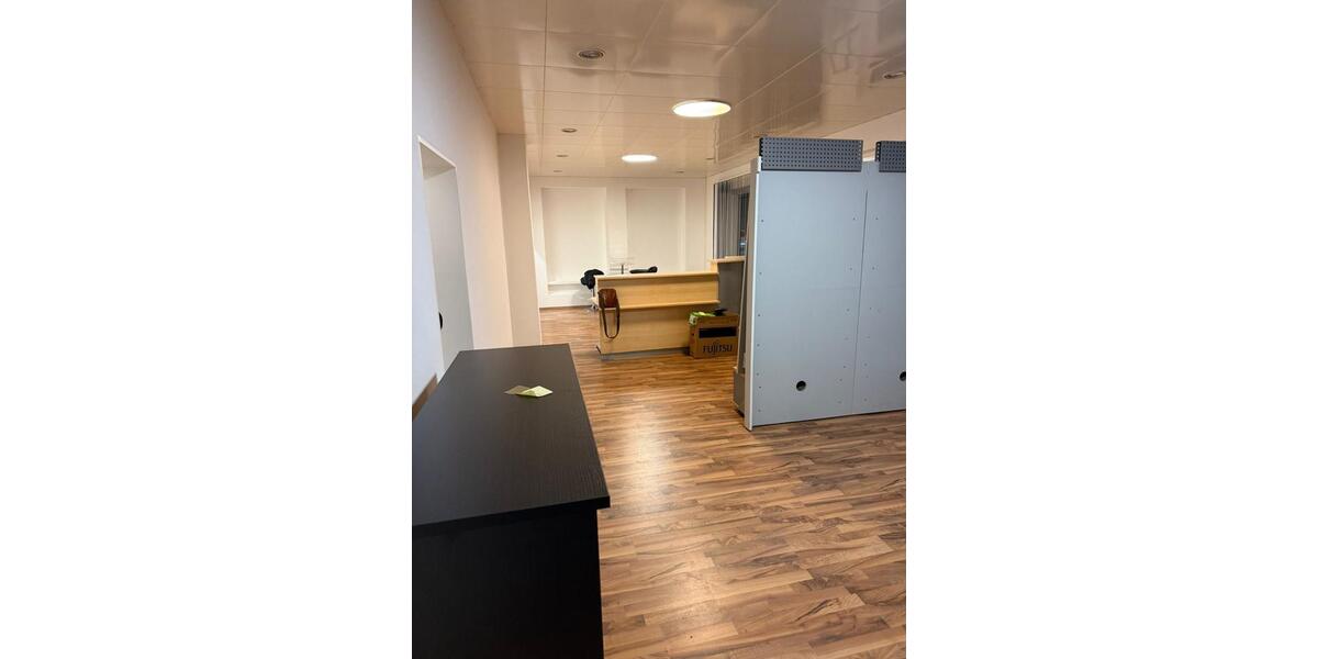 Gewerbeobjekt Hof Altstadt - 1.250&euro; | Angebot:23740008