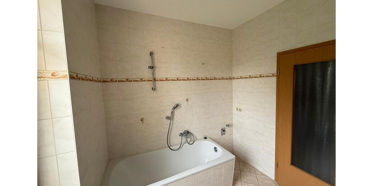 Etagenwohnung Reichenbach im Vogtland Obermylau - 2 Zimmer, 52 m&sup2;, 219&euro; | Angebot:22524230