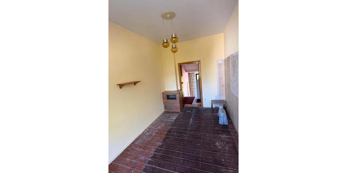 Reihenhaus Reichenbach im Vogtland - 6 Zimmer, 140 m&sup2;, 130.000&euro; | Angebot:25418602