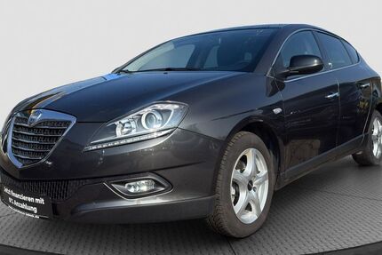 Lancia Delta 98.044 km 5.997 &euro; Neustadt 08223