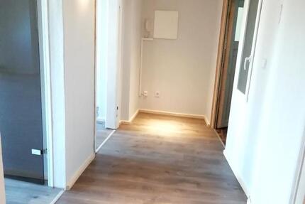 Wohnung Plauen Bahnhofsvorstadt - 2 Zimmer, 64 m&sup2;, 290&euro; | Angebot:26597866