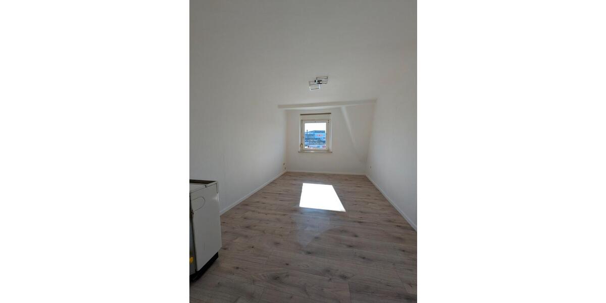 Mehrfamilienhaus, Wohnhaus Hof Christiansreuth - 17 Zimmer, 294 m&sup2;, 280.000&euro; | Angebot:26648237