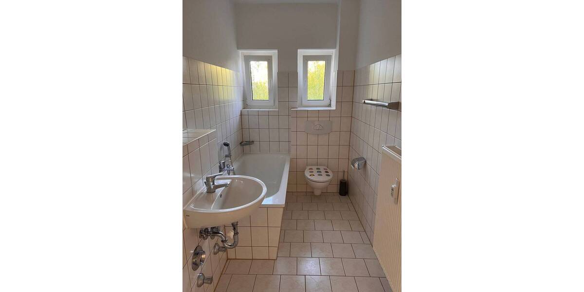 Etagenwohnung Plauen Reusa - 1 Zimmer, 235 m&sup2;, 125.000&euro; | Angebot:26723401