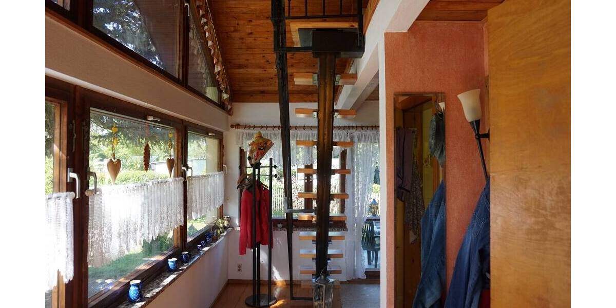 Bungalow Oelsnitz - 1 Zimmer, 40 m&sup2;, 72.000&euro; | Angebot:26570364