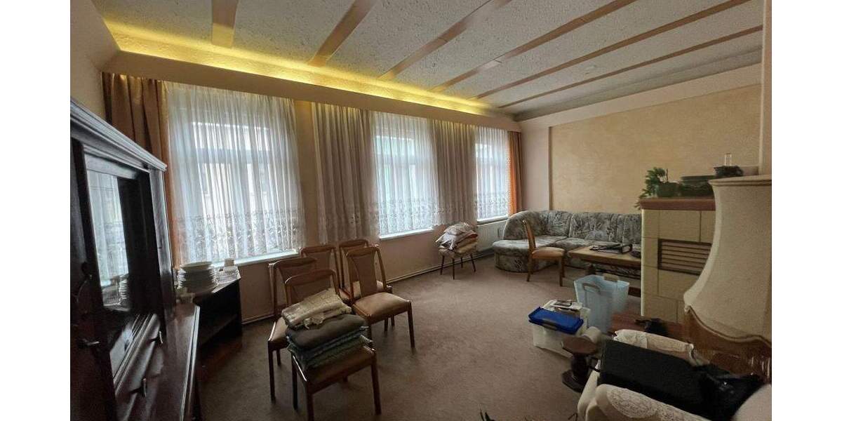 Mehrfamilienhaus, Wohnhaus Falkenstein - 7 Zimmer, 205 m&sup2;, 59.000&euro; | Angebot:25708242