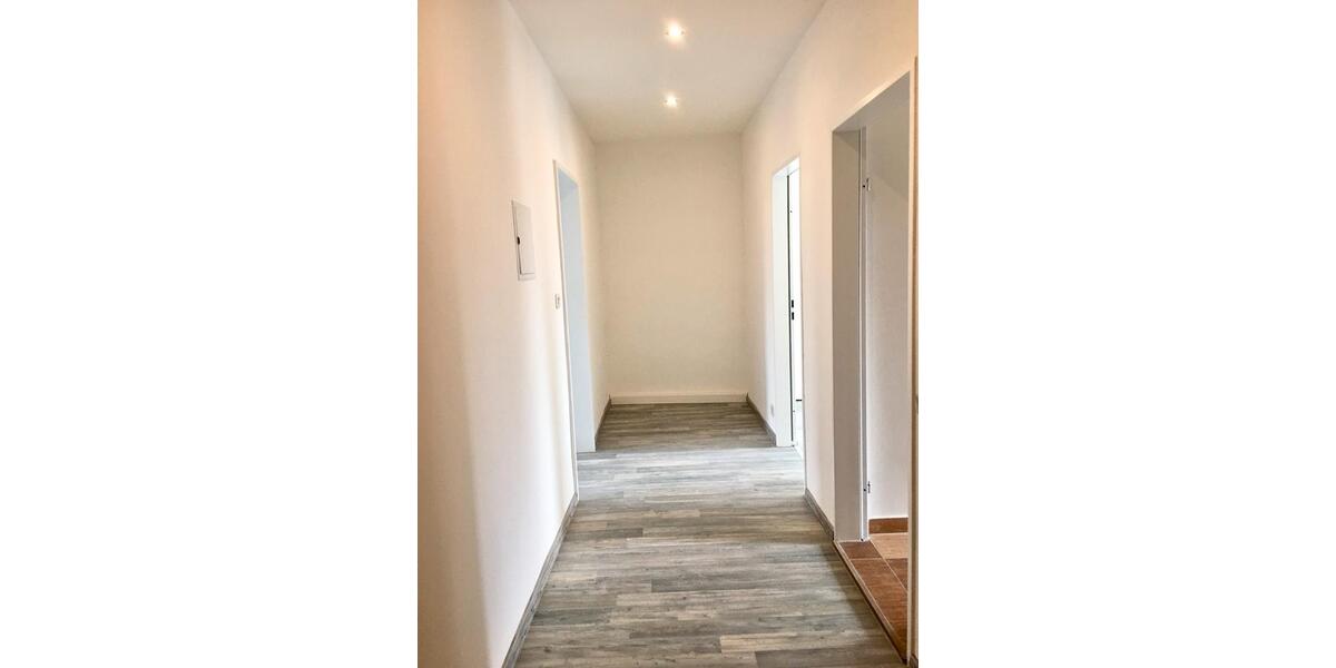 Etagenwohnung Hof Altstadt - 2 Zimmer, 63 m&sup2;, 420&euro; | Angebot:26693036
