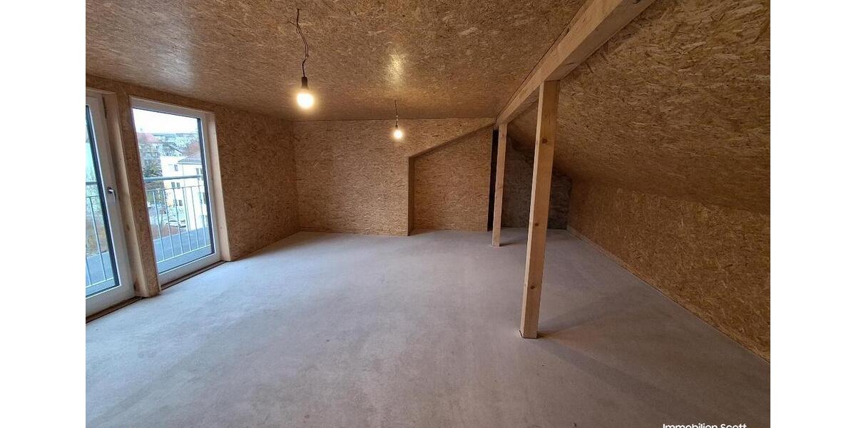 Etagenwohnung Plauen Bahnhofsvorstadt - 3 Zimmer, 103 m&sup2;, 1.110&euro; | Angebot:23511297