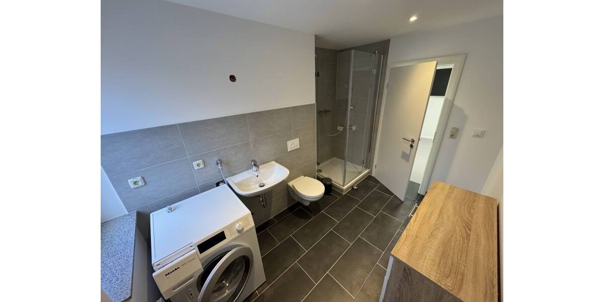 Mehrfamilienhaus, Wohnhaus Markneukirchen - 6 Zimmer, 621 m&sup2;, 249.000&euro; | Angebot:25738176