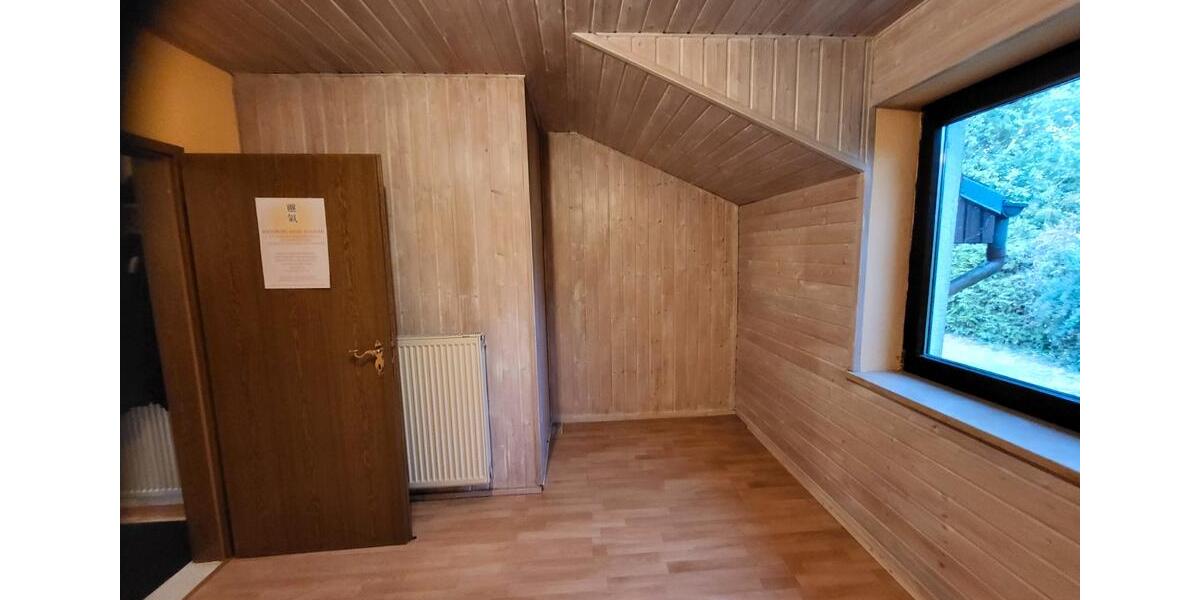 Einfamilienhaus Döhlau - 5 Zimmer, 140 m&sup2;, 289.000&euro; | Angebot:27254910