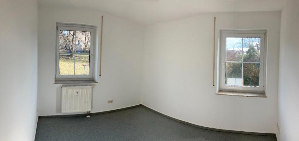 Etagenwohnung Greiz - 4 Zimmer, 90 m&sup2;, 156.000&euro; | Angebot:26123855