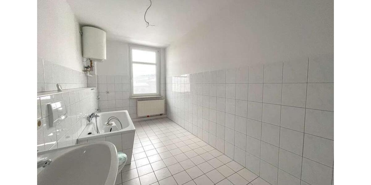 Etagenwohnung Klingenthal - 2 Zimmer, 75 m&sup2;, 350&euro; | Angebot:25178415