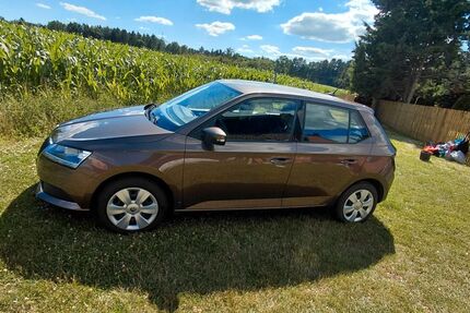 Skoda Fabia 111.000 km 6.900 &euro; Schöneck 08261