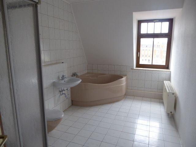 Etagenwohnung Plauen Bahnhofsvorstadt - 2 Zimmer, 67 m&sup2;, 269&euro; | Angebot:22313554