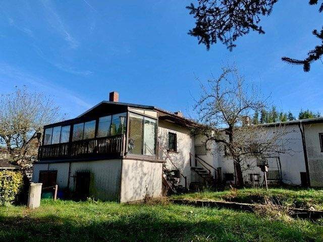 Einfamilienhaus Lengenfeld - 4 Zimmer, 122 m&sup2;, 85.000&euro; | Angebot:25799464