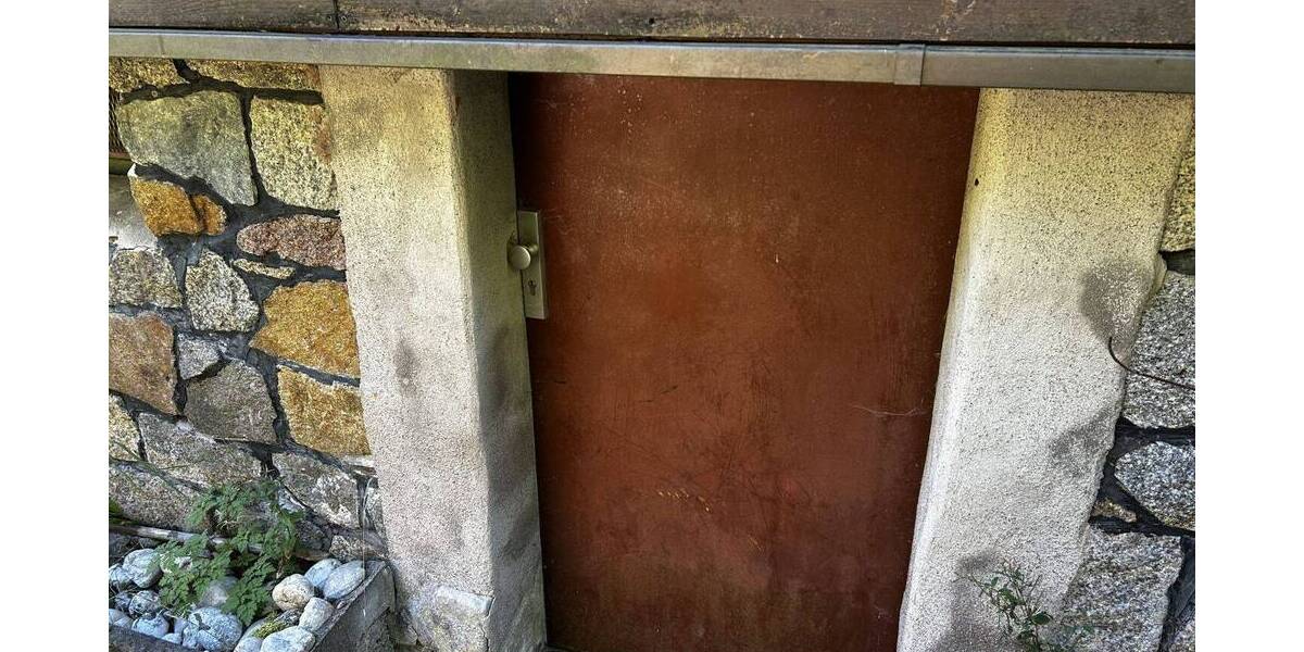 Mehrfamilienhaus, Wohnhaus Muldenhammer Schneckenstein - 4 Zimmer, 65 m&sup2;, 70.000&euro; | Angebot:25707498