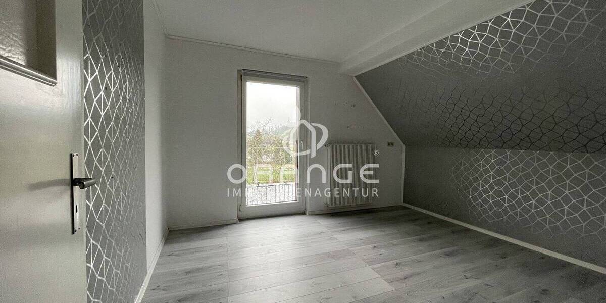 Einfamilienhaus Hof / Wölbattendorf Innenstadt - 5 Zimmer, 115 m&sup2;, 119.000&euro; | Angebot:26290196