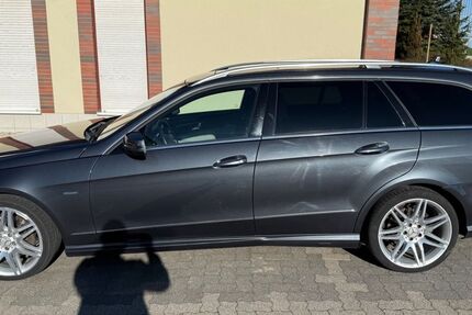 Mercedes-Benz E 350 217.000 km 11.499 &euro; Auma 07955