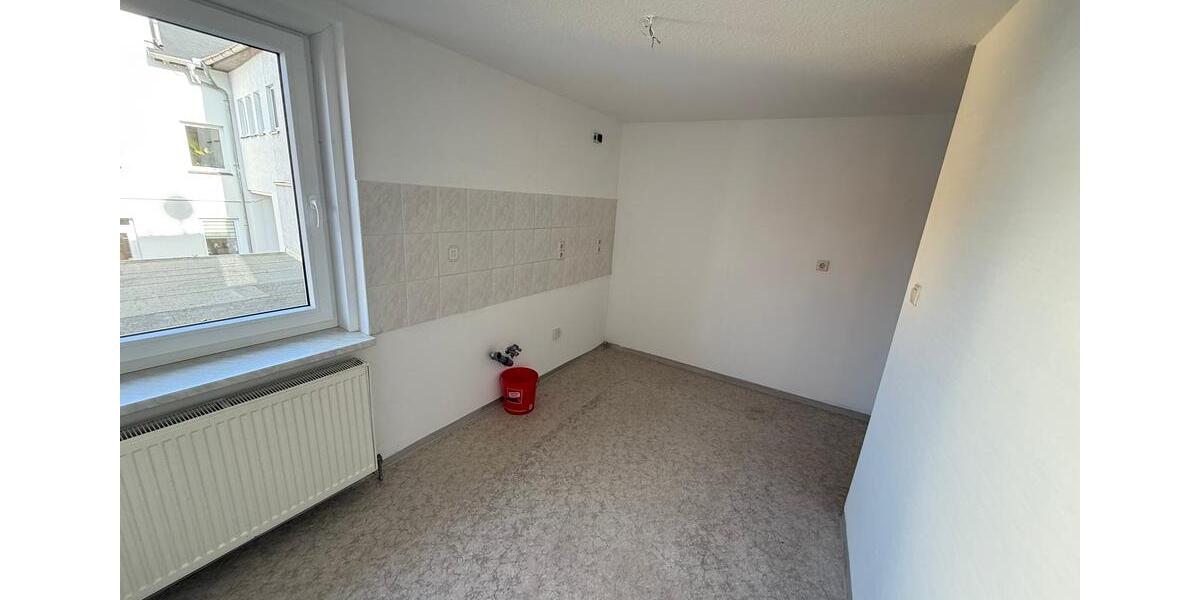 Etagenwohnung Auma-Weidatal Weidatal - 3 Zimmer, 64 m&sup2;, 335&euro; | Angebot:25138394