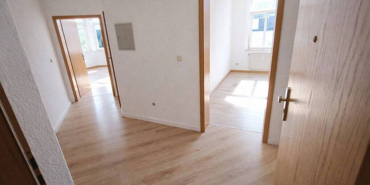 Etagenwohnung Plauen Haselbrunn - 2 Zimmer, 50 m&sup2;, 312&euro; | Angebot:26214887