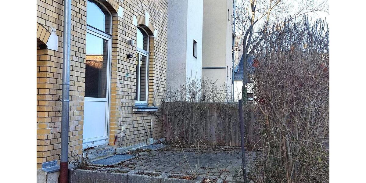 Erdgeschoßwohnung Plauen Altstadt - 2 Zimmer, 66 m&sup2;, 280&euro; | Angebot:25342739