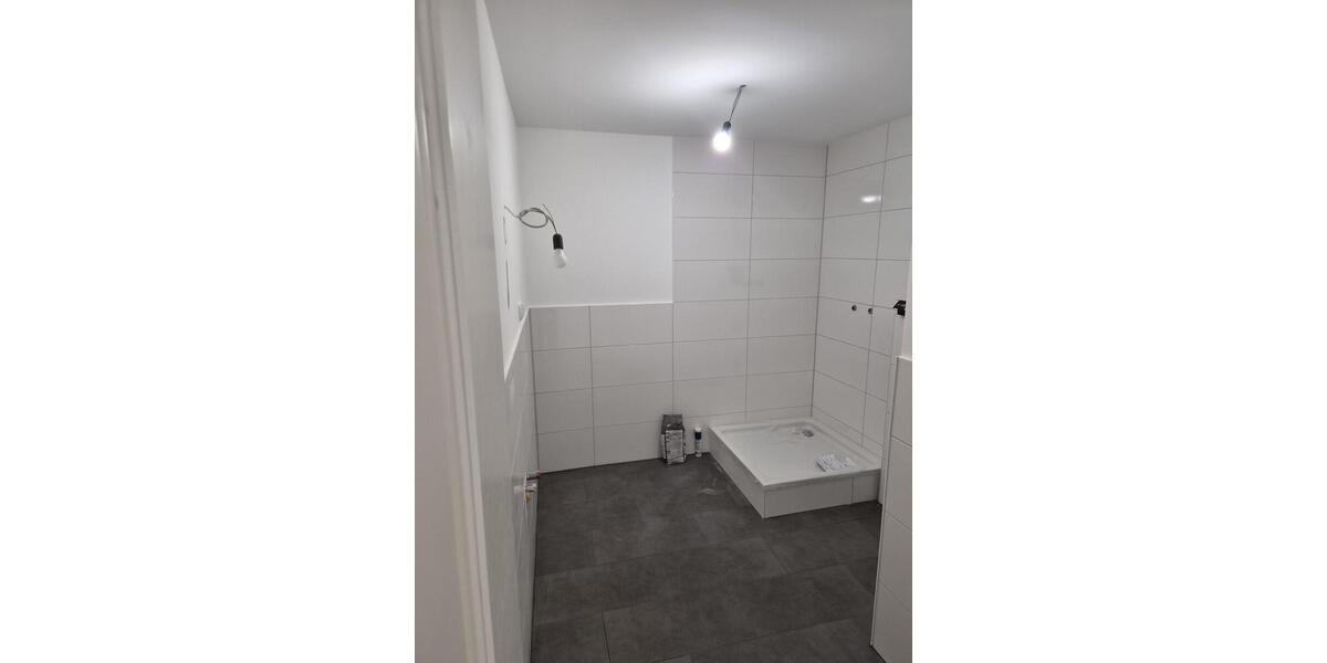 Ab 01.10. großzügig Wohnen in FalkensteinVogtl. - Erstbezug nach hochwertiger Sanierung - Erdgeschoßwohnung Falkenstein | Angebot:27085431